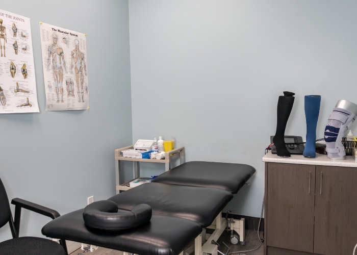 Clinic-12-Apex-Physiotherapy-and-Health-Clinic-Abbotsford-Surrey-BC